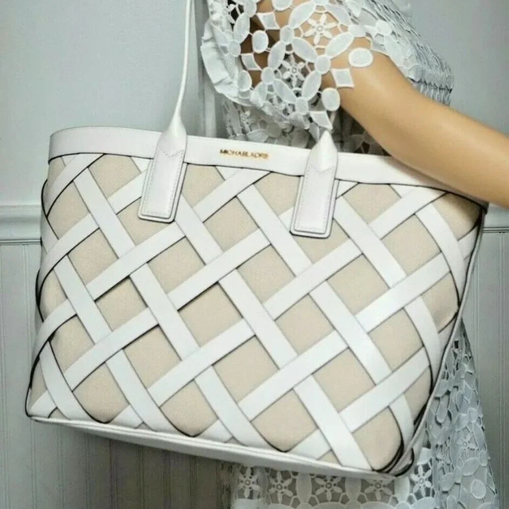 MICHAEL KORS SIENNA Large Tote Shoulder BAG In OPTIC WHITE Leather Canvas